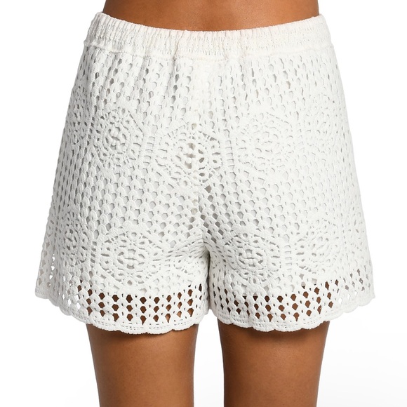 La Blanca Beach Swim Cover-Up Shorts Ivory Size L NWOT - Picture 2 of 4
